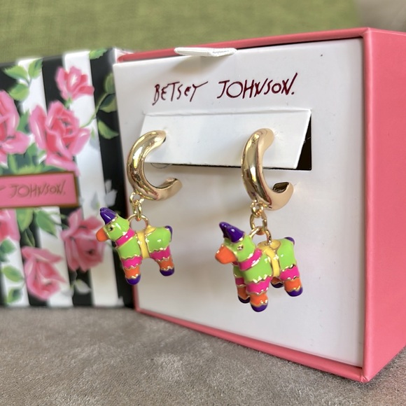 Betsey Johnson Piñata Earrings - Picture 2 of 3